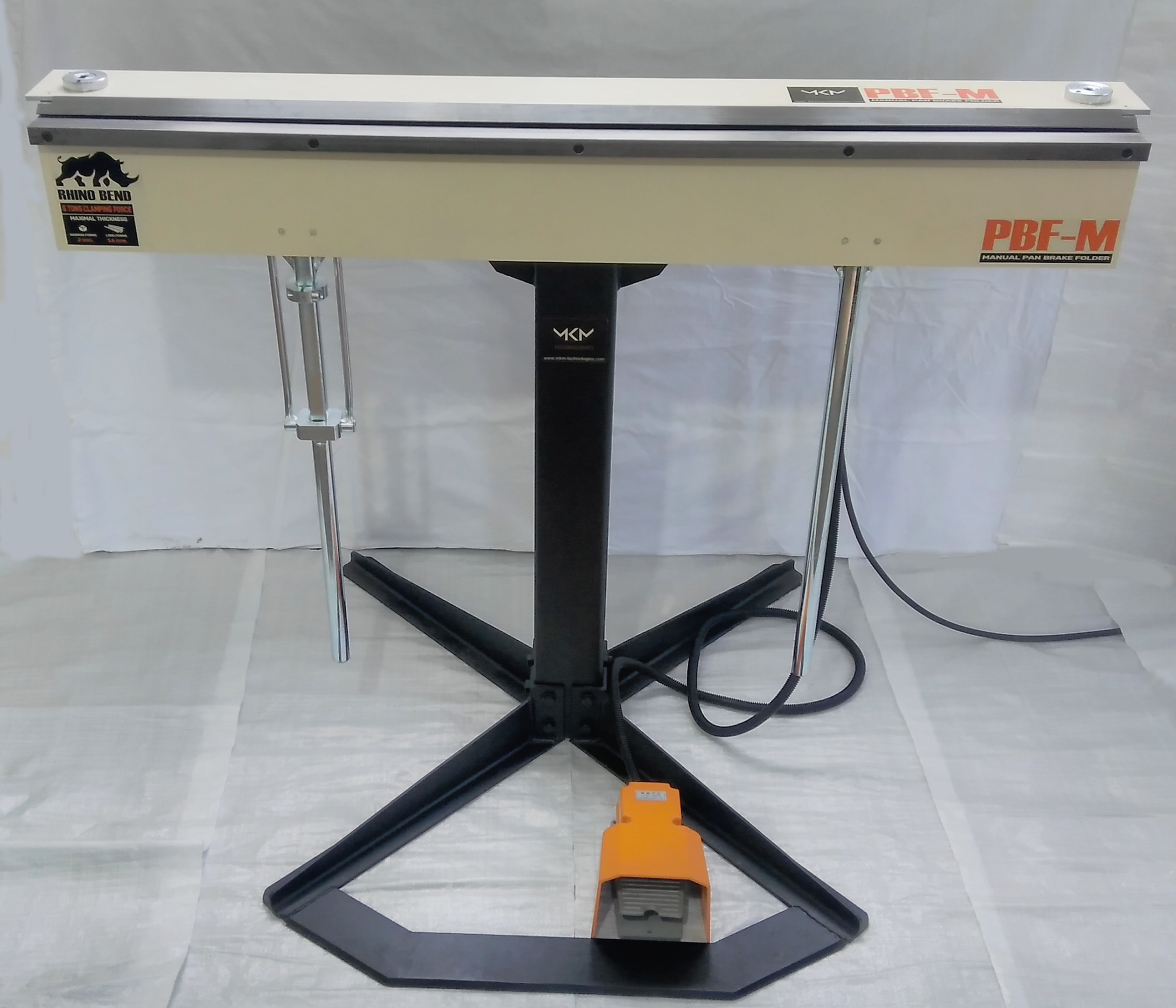 Masina za savijanje lima Limarska masina Apipong